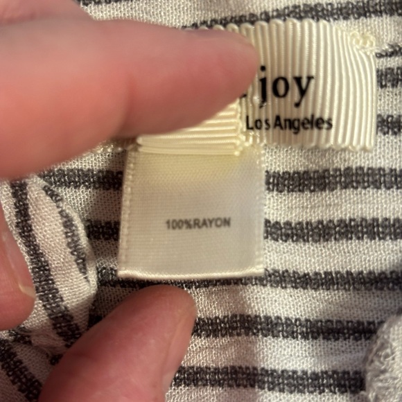 Faith and Joy Striped Smocked Hem Cap Sleeve Blouse XL - Picture 4 of 9